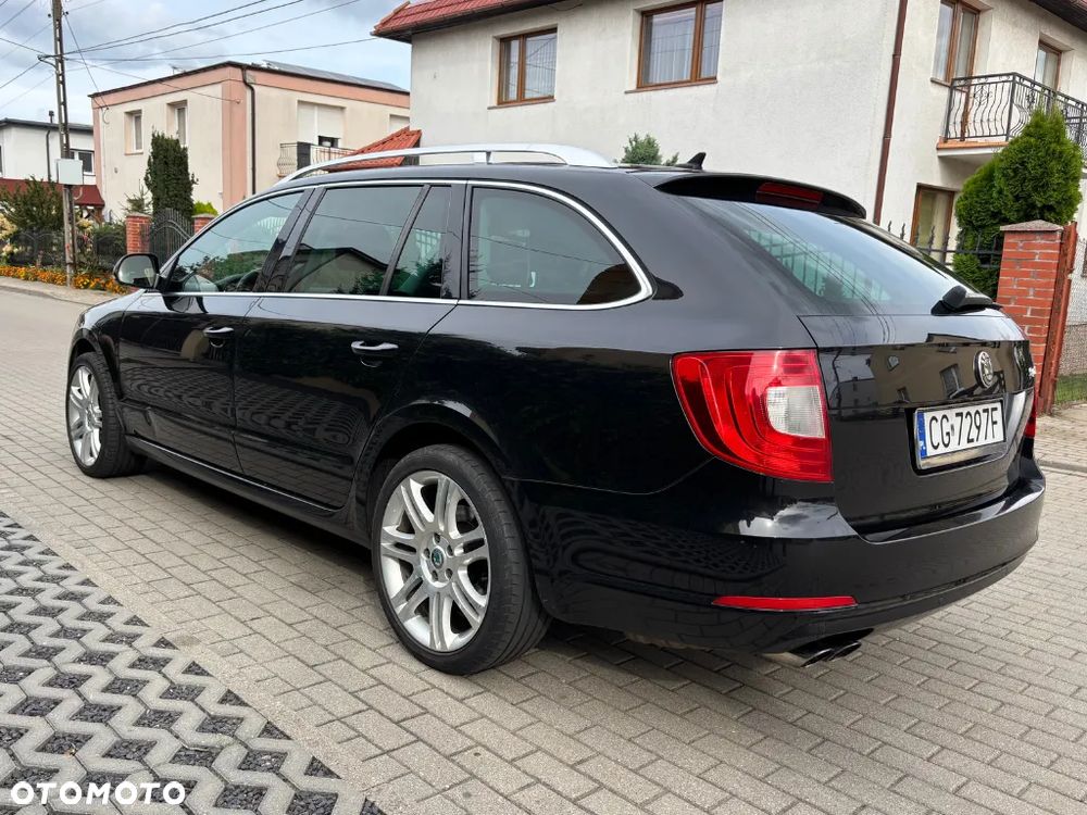Skoda Superb 2.0 TDI Family - 9