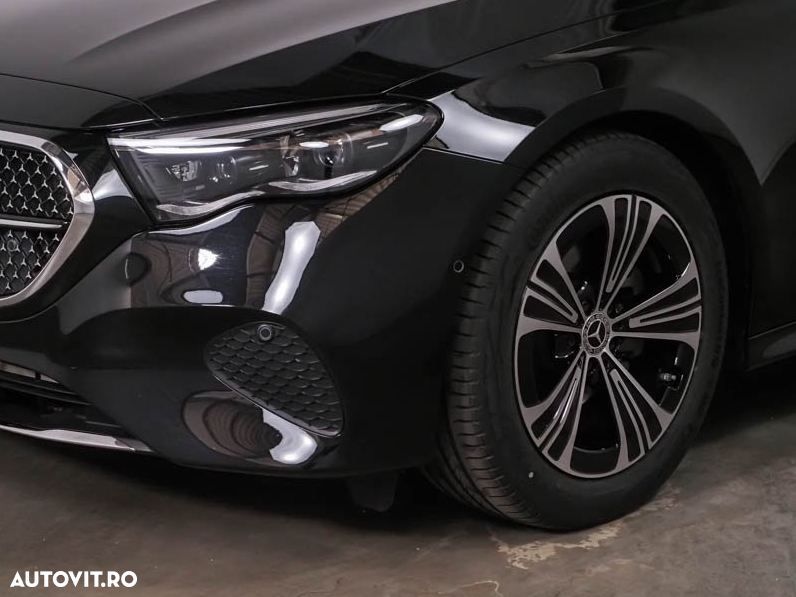 Mercedes-Benz E 200 4MATIC 9G-TRONIC - 3