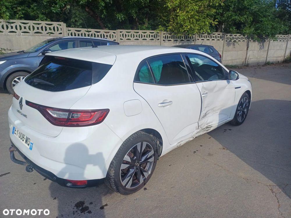Renault Megane TCe 140 GPF INTENS - 3