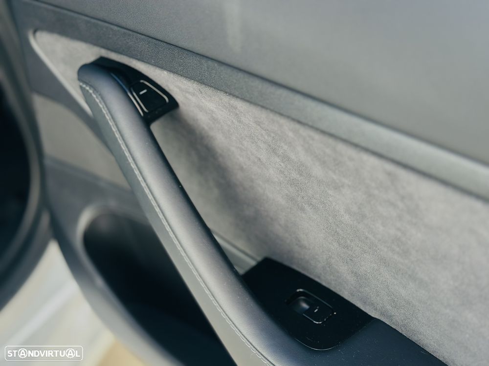 Tesla Model 3 Standard Range Plus RWD - 34
