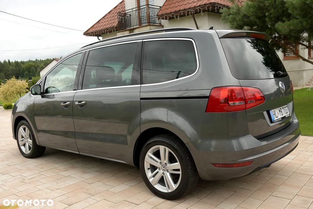 Volkswagen Sharan 2.0 TDI DSG Highline - 5