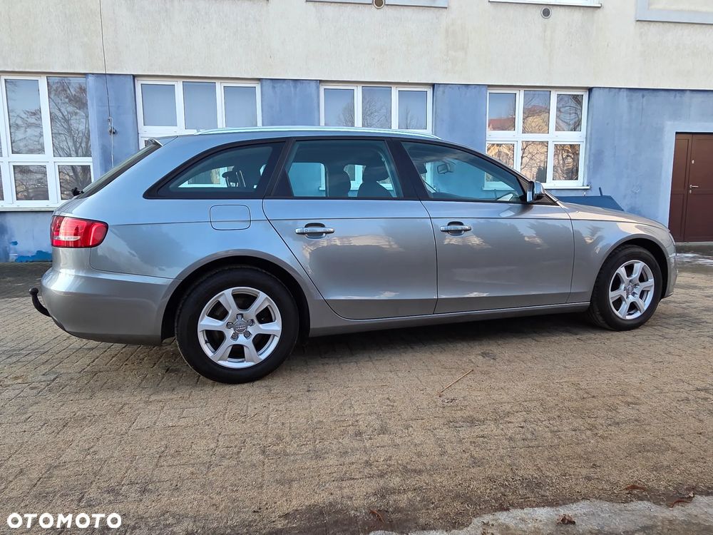 Audi A4 Avant - 3