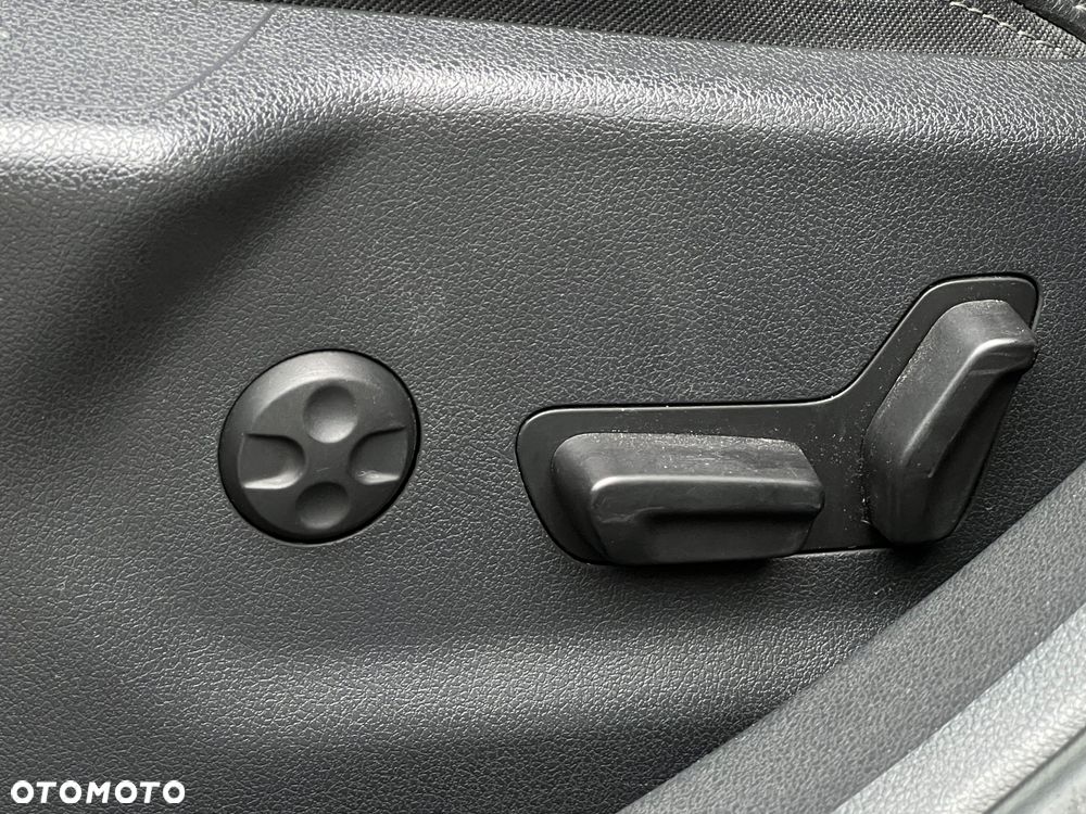 Peugeot 508 1.6 e-HDi Active S&S - 30