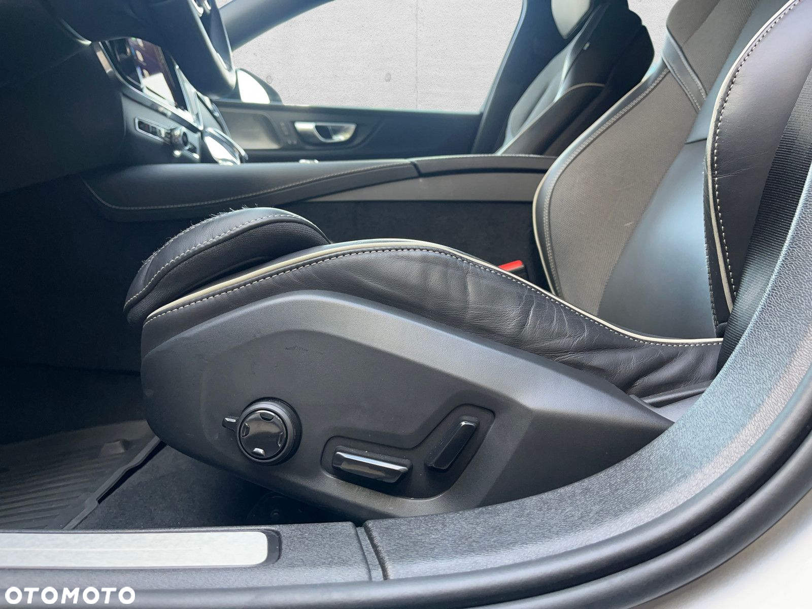 Volvo S60 - 12