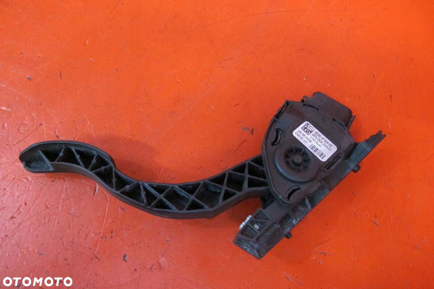 VOLVO V70 III S80 II 2.4 D5 PEDAŁ POTENCJOMETR GAZU 6G92-9F836-BC - 3