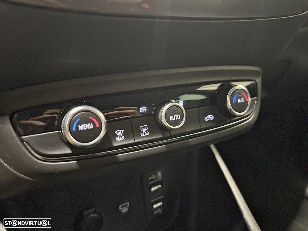 Opel Crossland 1.2 Elegance - 19