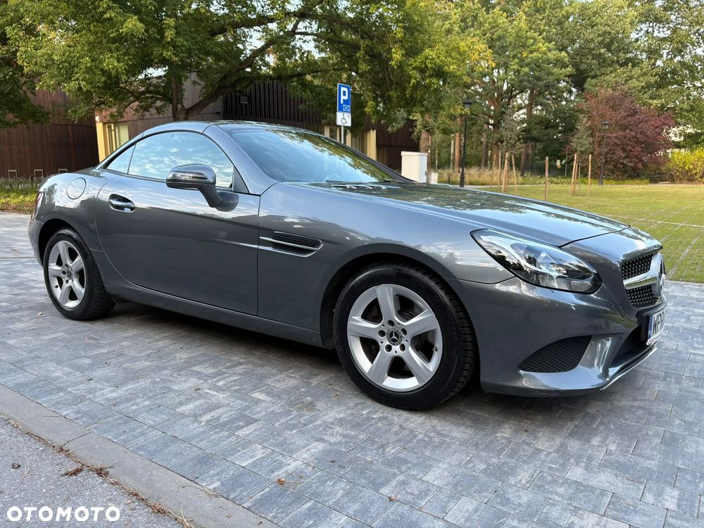 Mercedes-Benz SLC 200 - 5