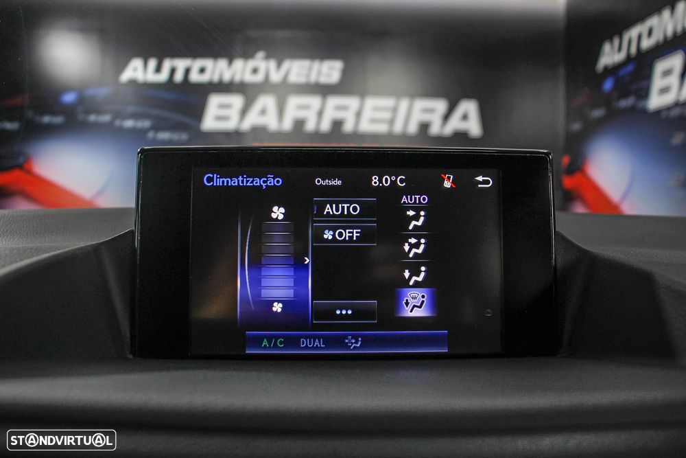 Lexus CT 200h Executive - 26