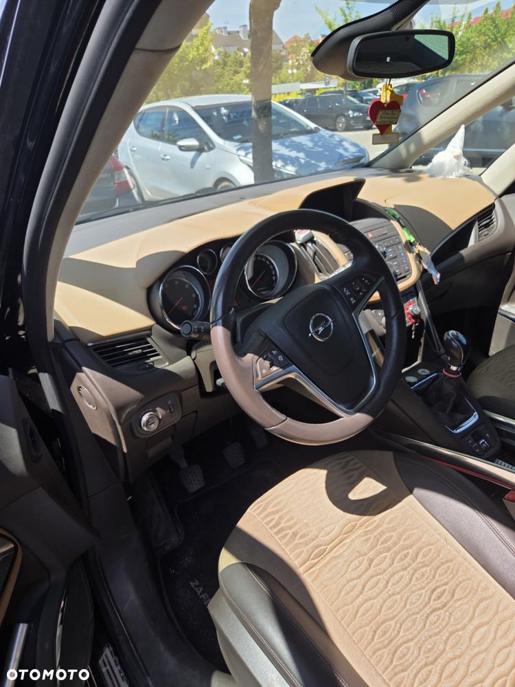 Opel Zafira 2.0 CDTI Cosmo EcoFLEX S&S - 8