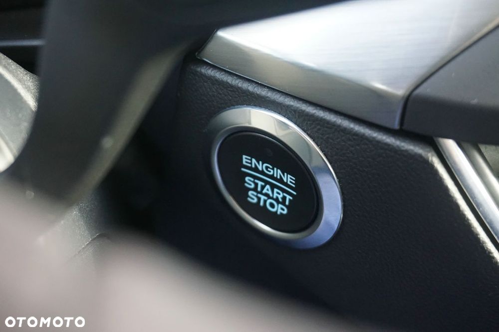 Ford Focus 1.5 EcoBlue Start-Stopp-System TITANIUM - 11