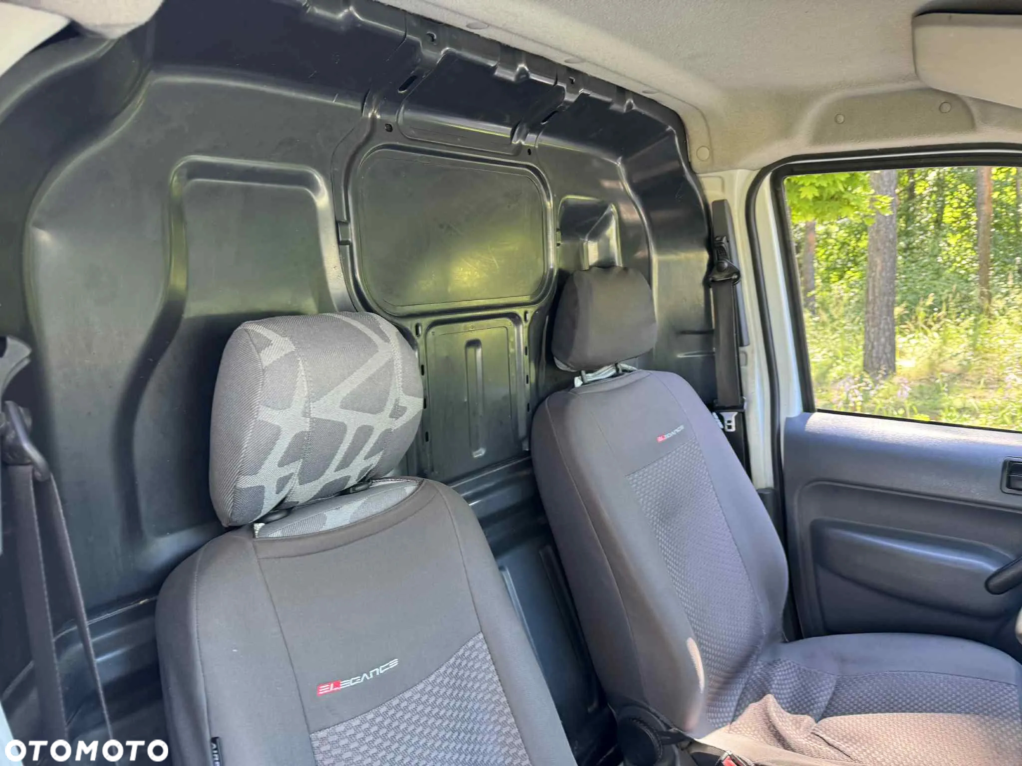 Ford Transit Connect 220 SWB Van - 14