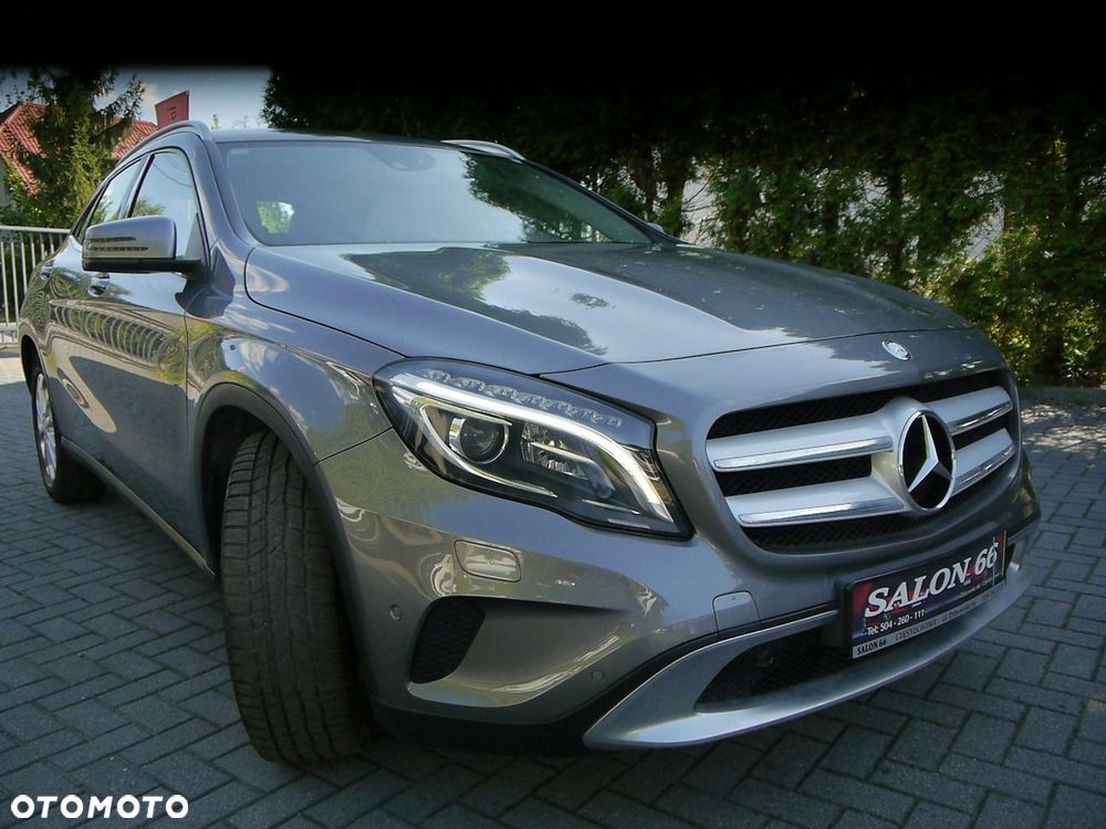 Mercedes-Benz GLA 200 UrbanStyle Edition - 9