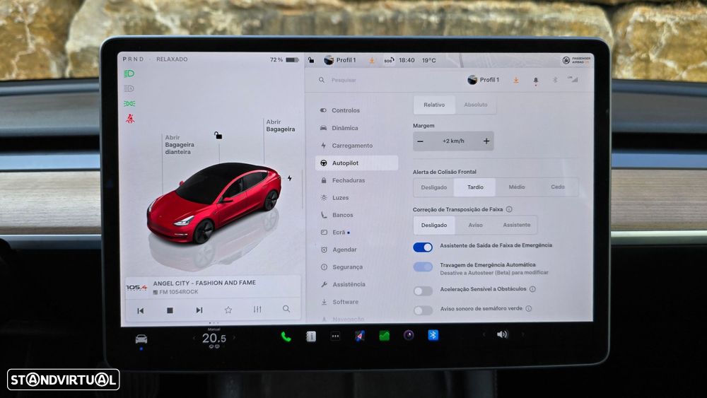 Tesla Model 3 - 25