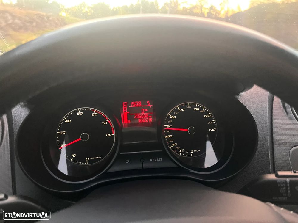 SEAT Ibiza - 3