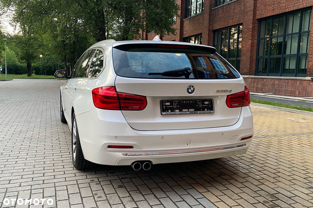 BMW Seria 3 - 12