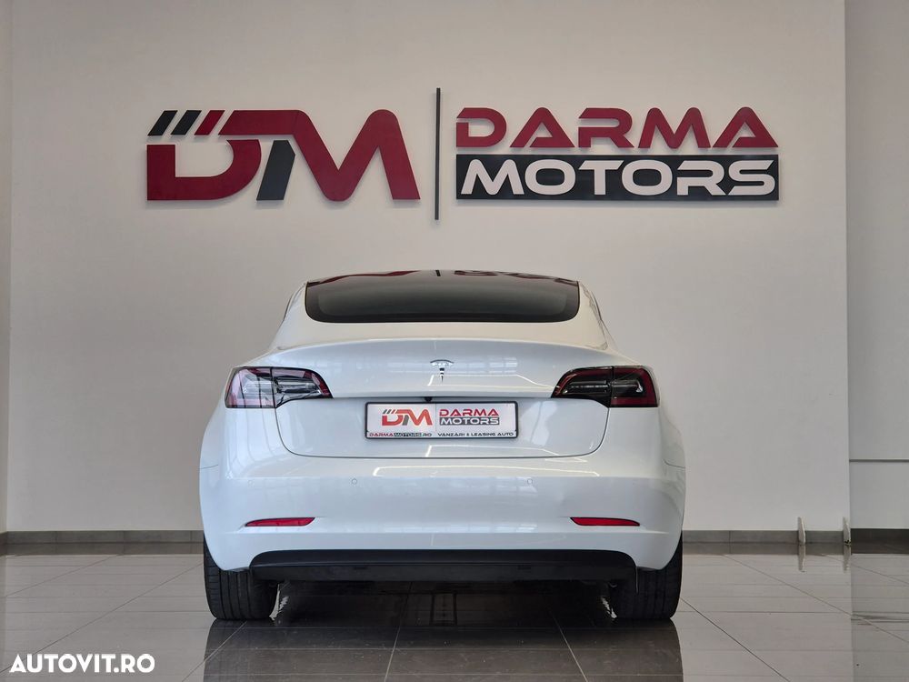 Tesla Model 3 Standard Reichweite Plus Hinterradantrieb - 20