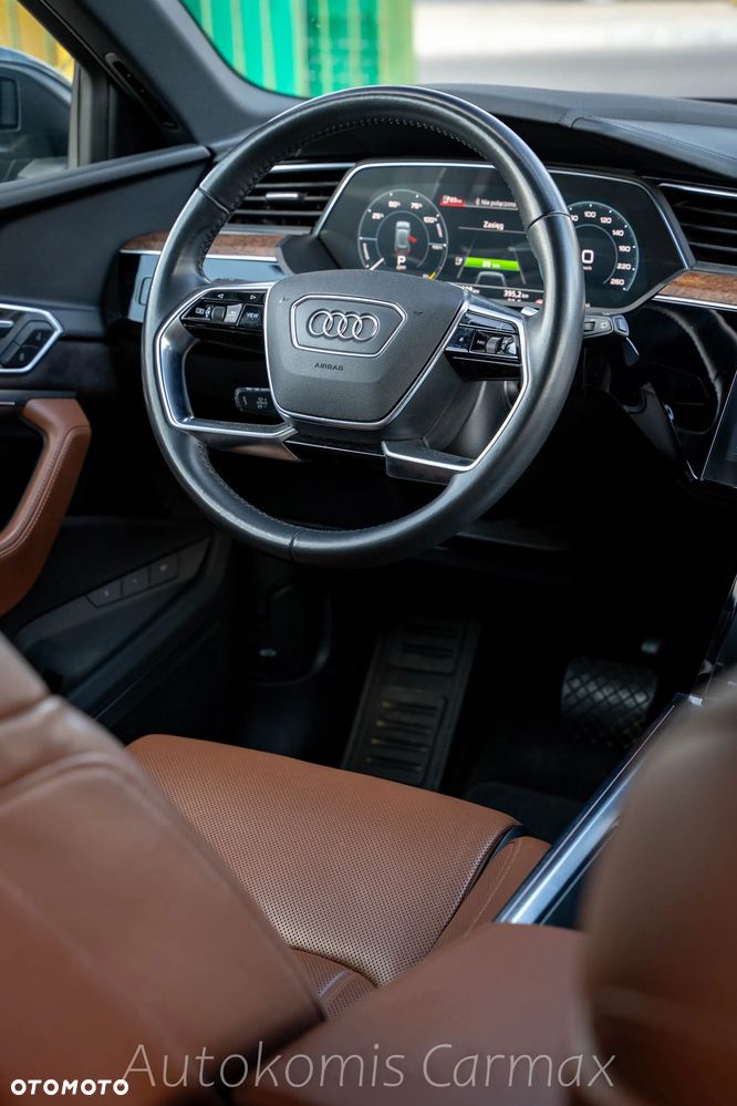 Audi e-tron 55 Quattro - 24