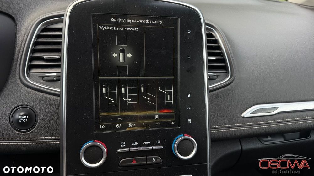 Renault Grand Scenic - 28