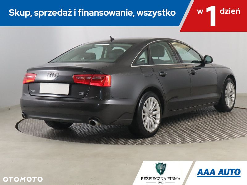 Audi A6 - 6