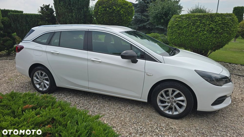 Opel Astra 1.2 T Elegance S&S - 31