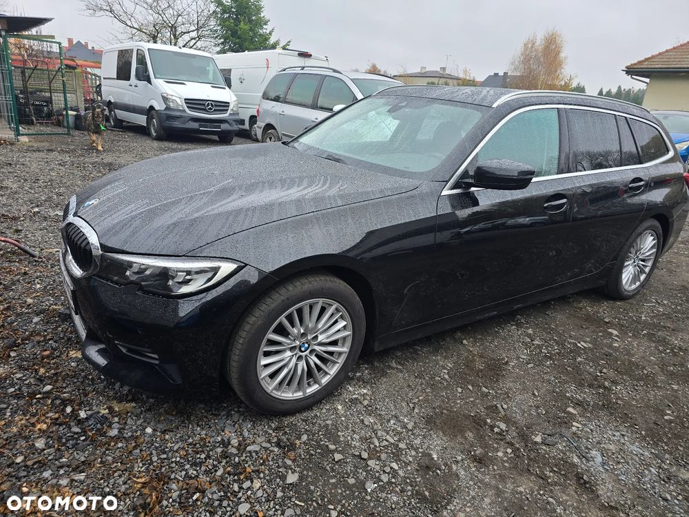 BMW Seria 3 320d Sport Line Shadow sport - 21