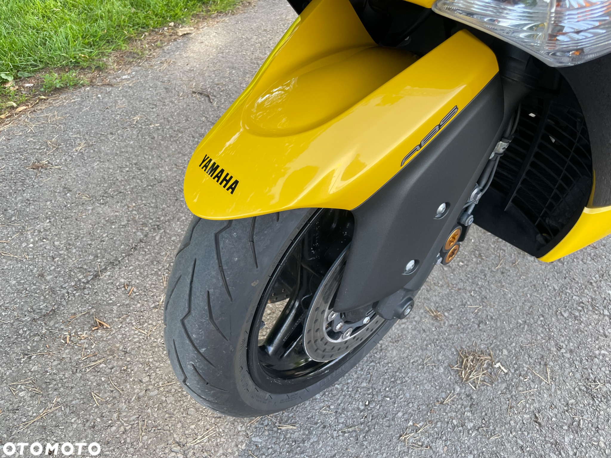Yamaha Tmax - 32