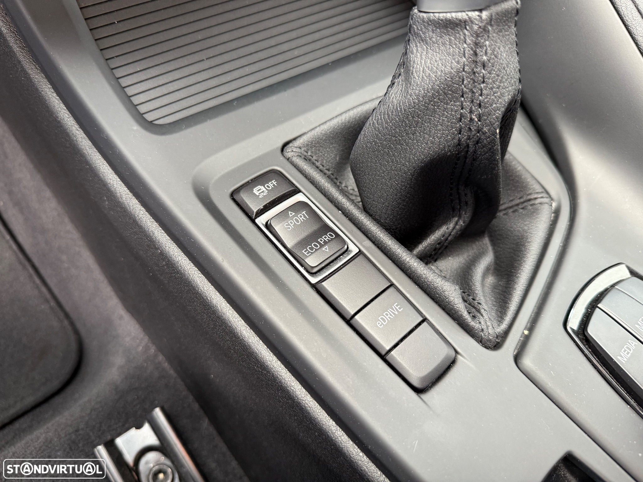 BMW X1 25 e xDrive - 16