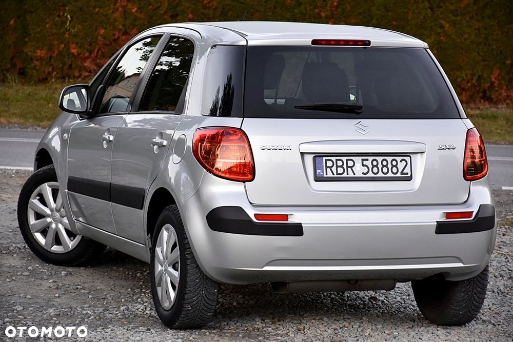 Suzuki Sx4 2009 photo 3