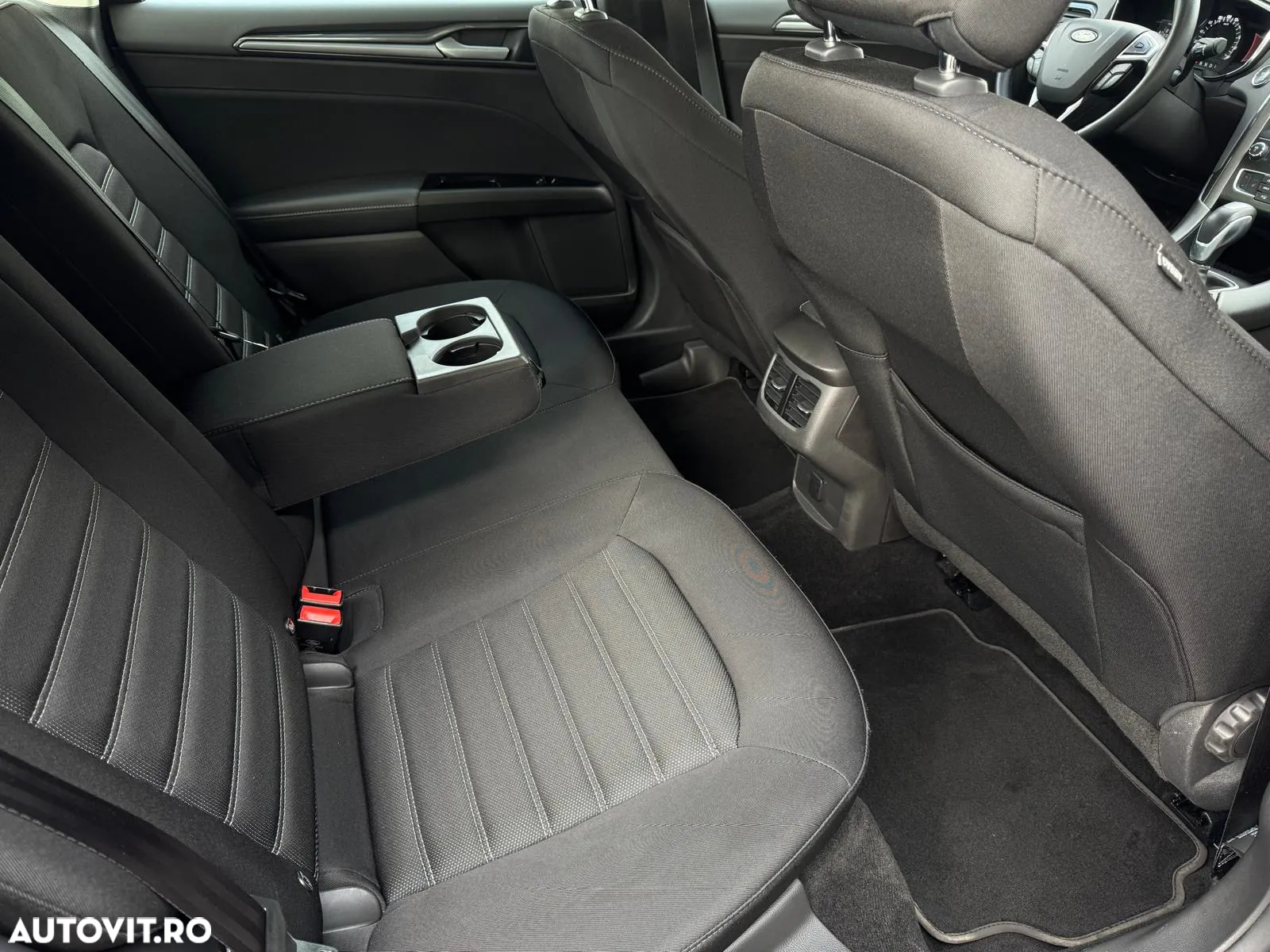 Ford Mondeo 2.0 Ti-VCT Hybrid Titanium - 12