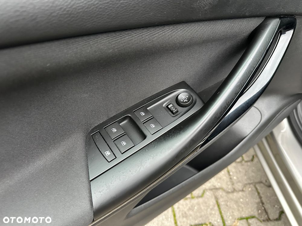 Opel Astra 1.4 Turbo Start/Stop Innovation - 31