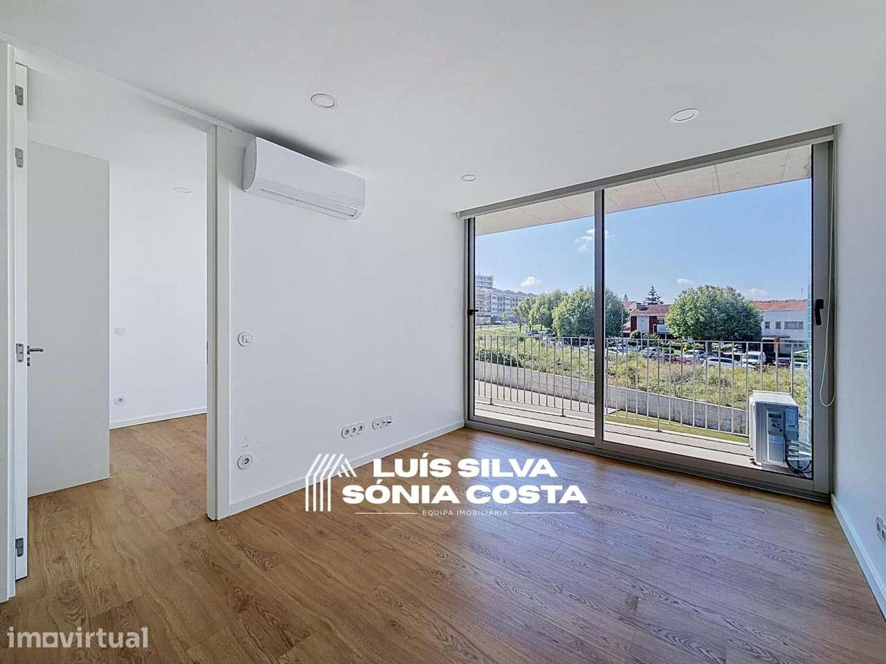 Apartamento T1 c/ Varandas, Garagem & Piscina no Prestigiado... - Grande imagem: 4/25