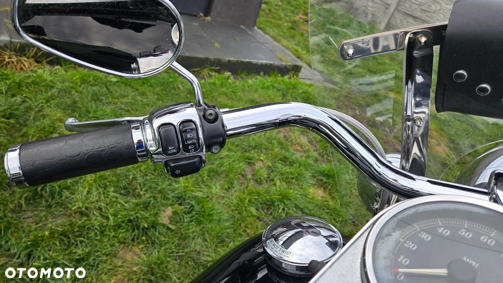 Harley-Davidson Touring Road King - 17