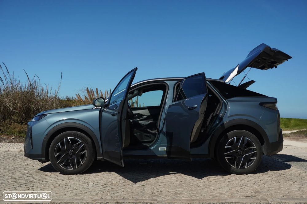 Peugeot 3008 1.2 Hybrid Allure e-DCS6 - 11