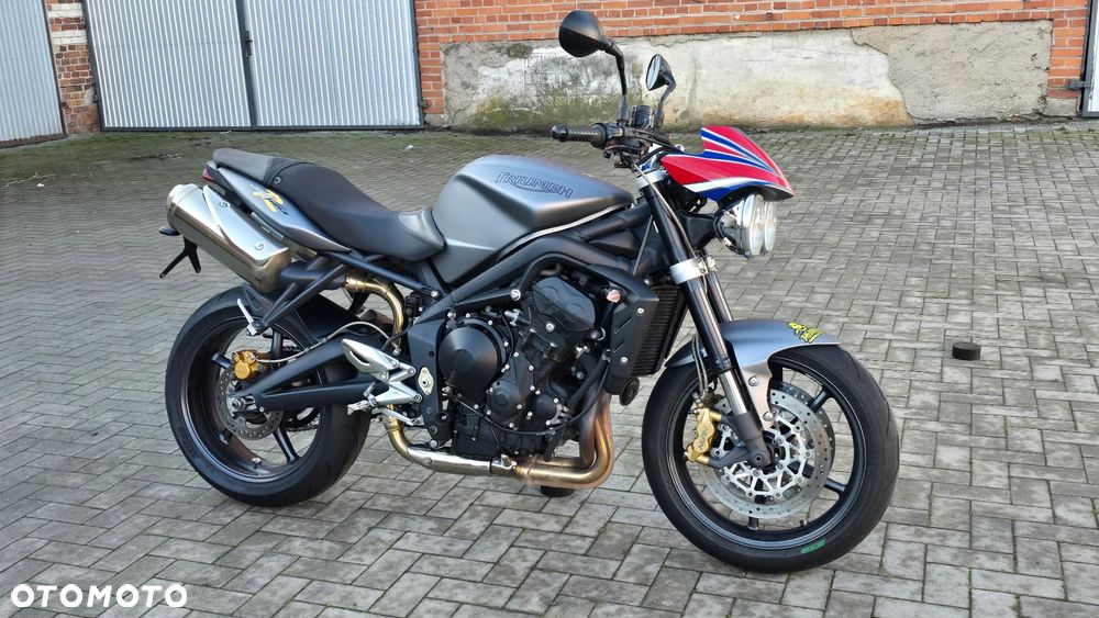 Triumph Street Triple