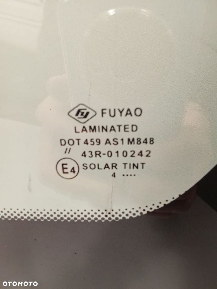 Szyba przednia HYUNDAI IX35 2010-2015 HATCHBACK 5D - 3