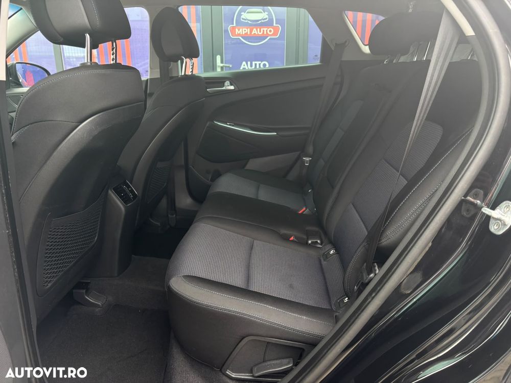 Hyundai Tucson blue 1.7 CRDi 2WD DCT Trend - 29