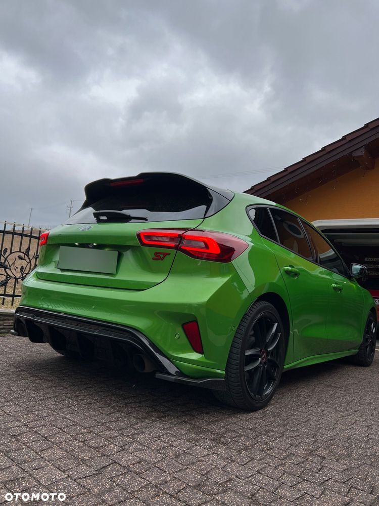Ford Focus 2.3 EcoBoost ST X Edition - 29