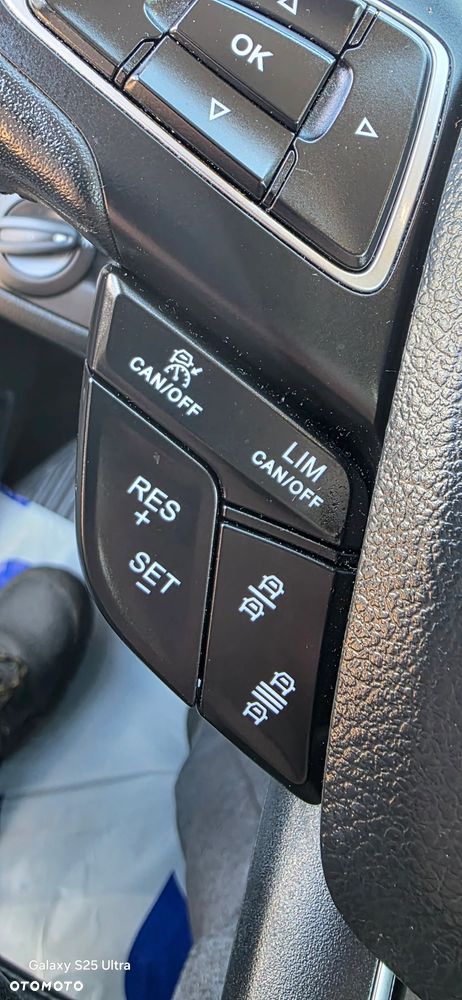 Ford Kuga 2.0 TDCi FWD Titanium - 14