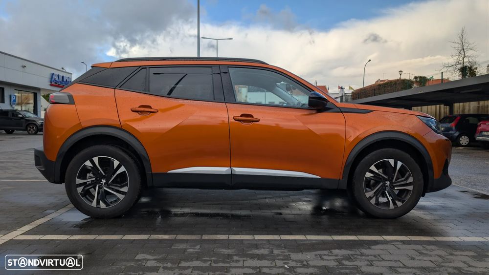 Peugeot 2008 1.2 PureTech Allure Pack - 8