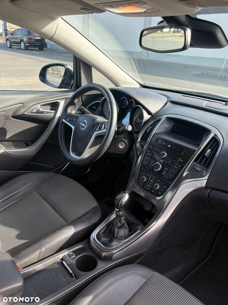 Opel Astra 2.0 CDTI DPF - 8