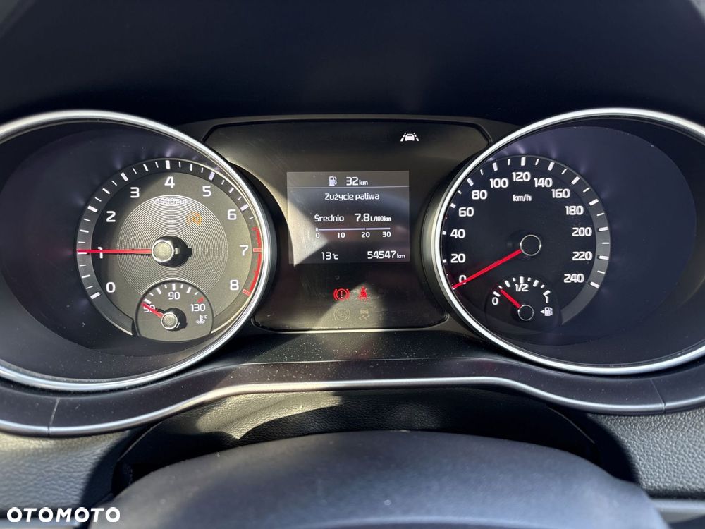 Kia Ceed - 14