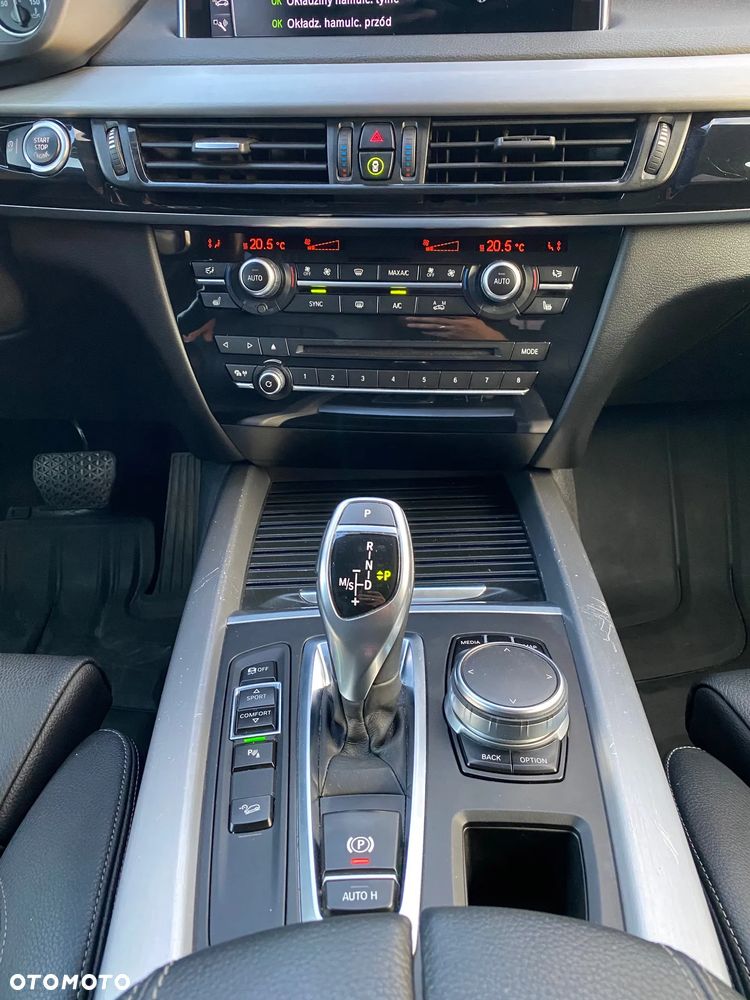 BMW X5 xDrive25d Sport-Aut - 31