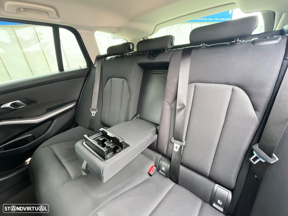 BMW 330 e Corporate Edition Auto - 57