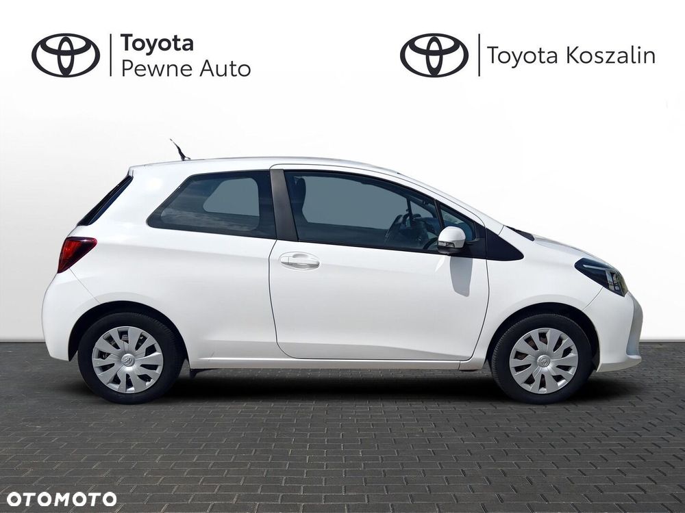 Toyota Yaris 1.33 Active EU6 - 17