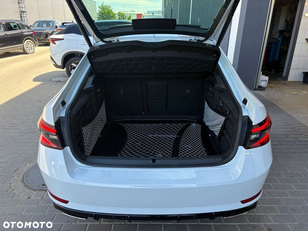 Skoda Superb 2.0 TSI 4x4 Sportline DSG - 22