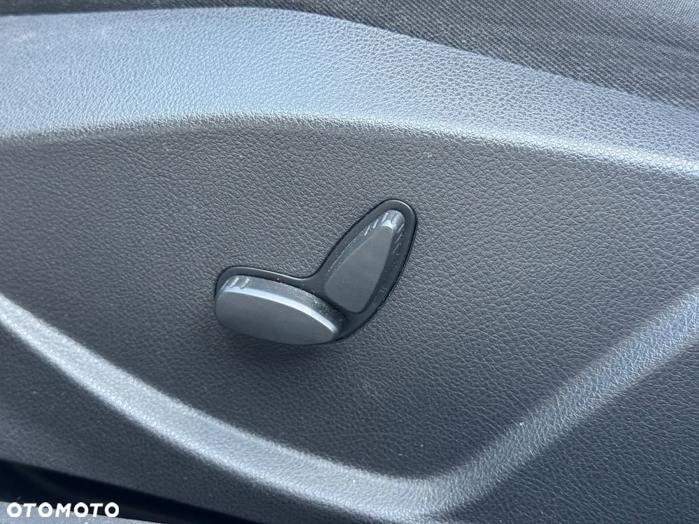 Ford Focus 2.0 TDCi Titanium ASS - 29