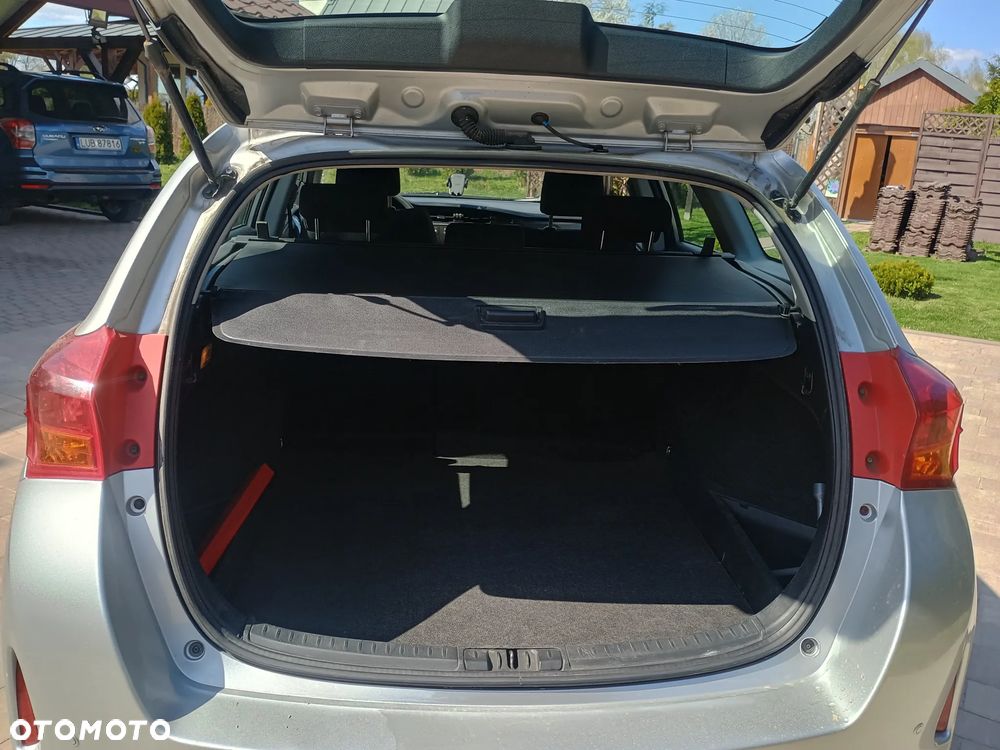 Toyota Auris 1.6 Active - 16