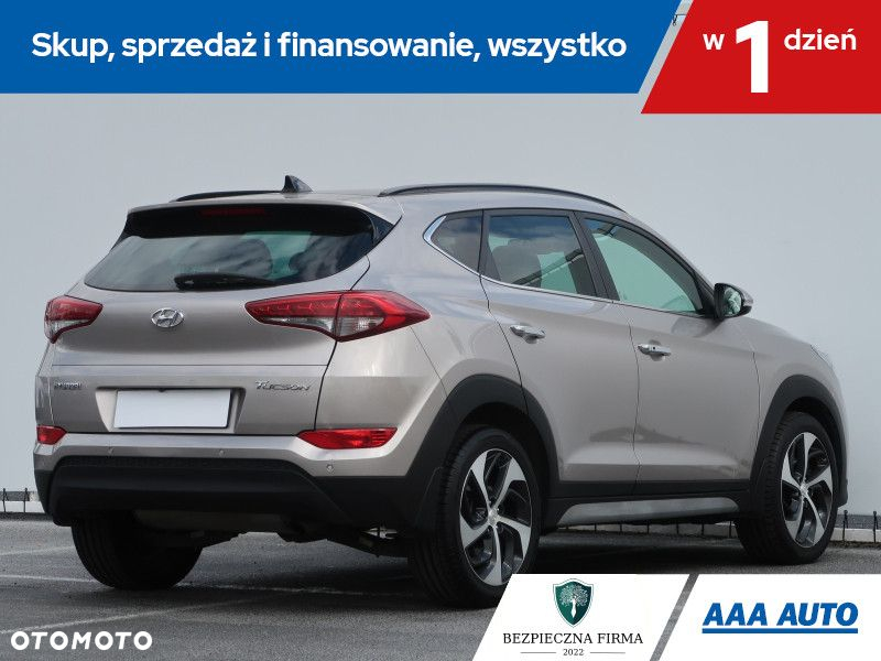 Hyundai Tucson - 6