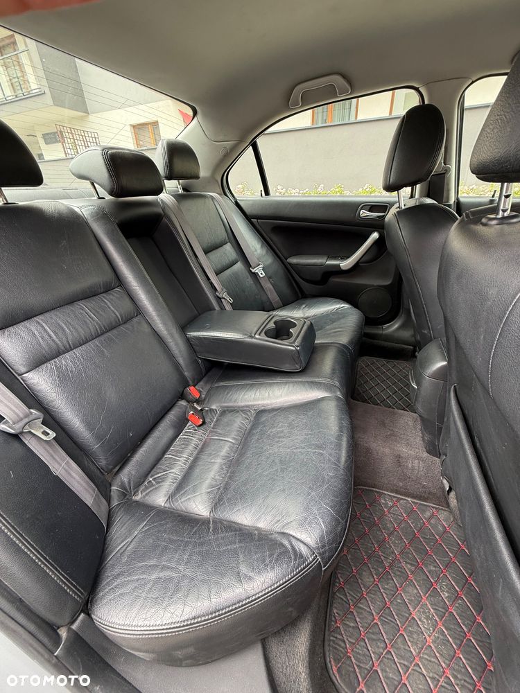 Honda Accord 2.0 Comfort - 17