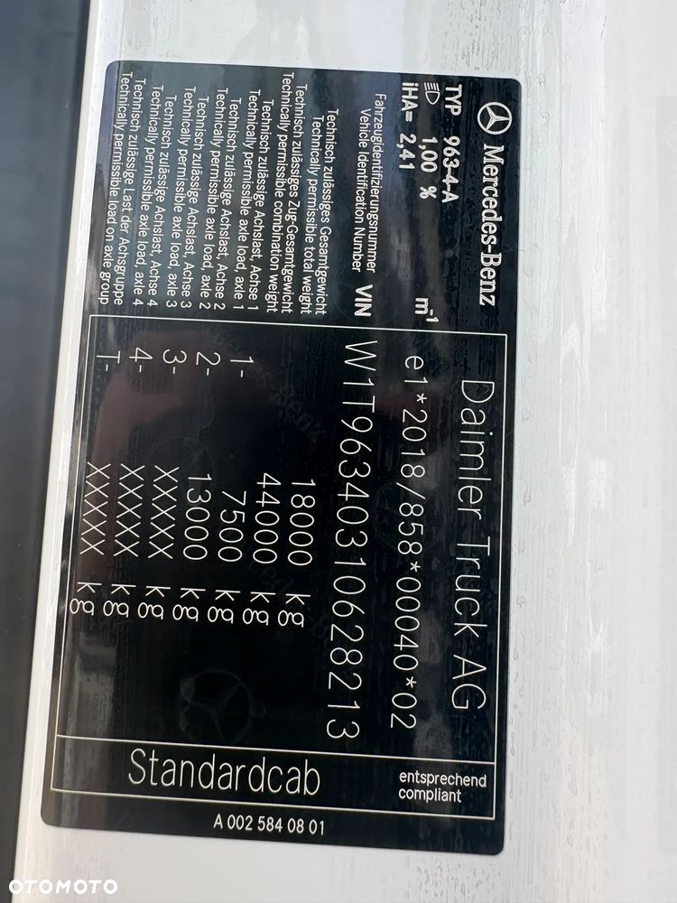 Mercedes-Benz Actros L - 30